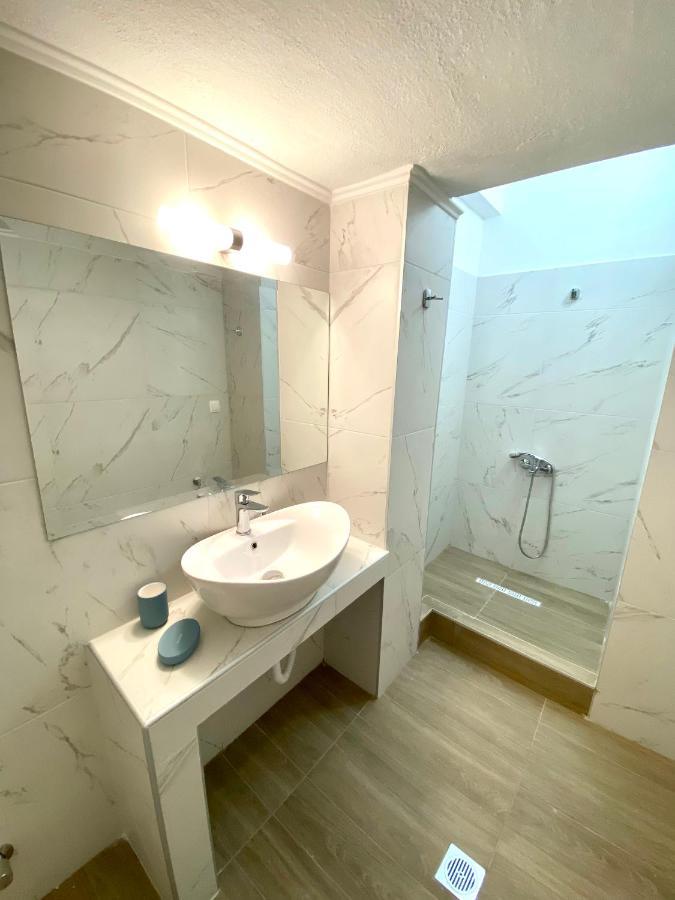 Eternal Suites Édessa Ngoại thất bức ảnh